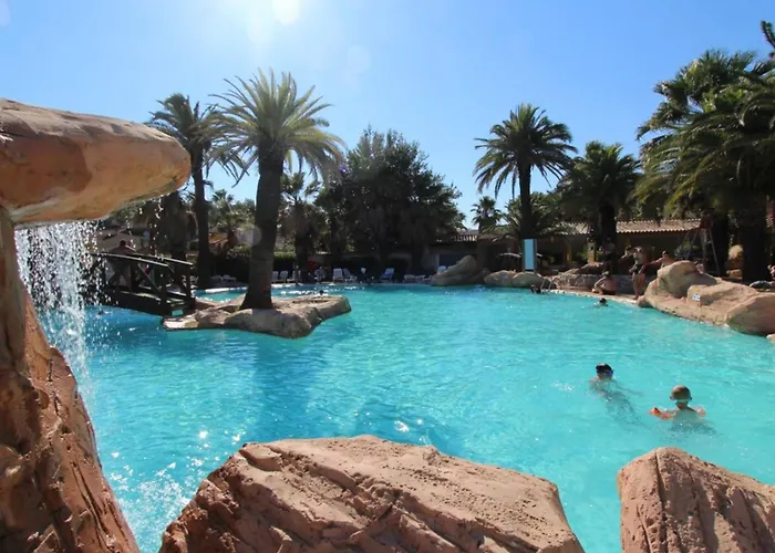 Mobil-home Cosy Avec Terrasse - 5 Personnes - Api-1-52-822 营地 阿格德