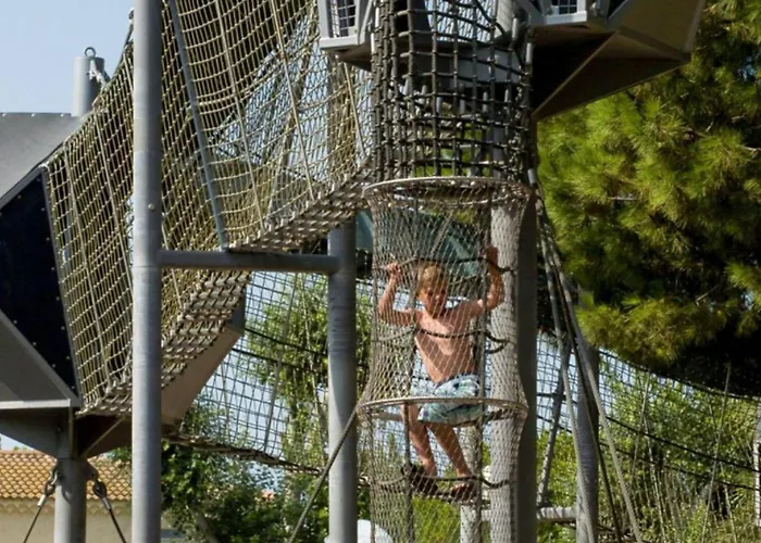 营地 Mobil-home Cosy Avec Terrasse - 5 Personnes - Api-1-52-822 *